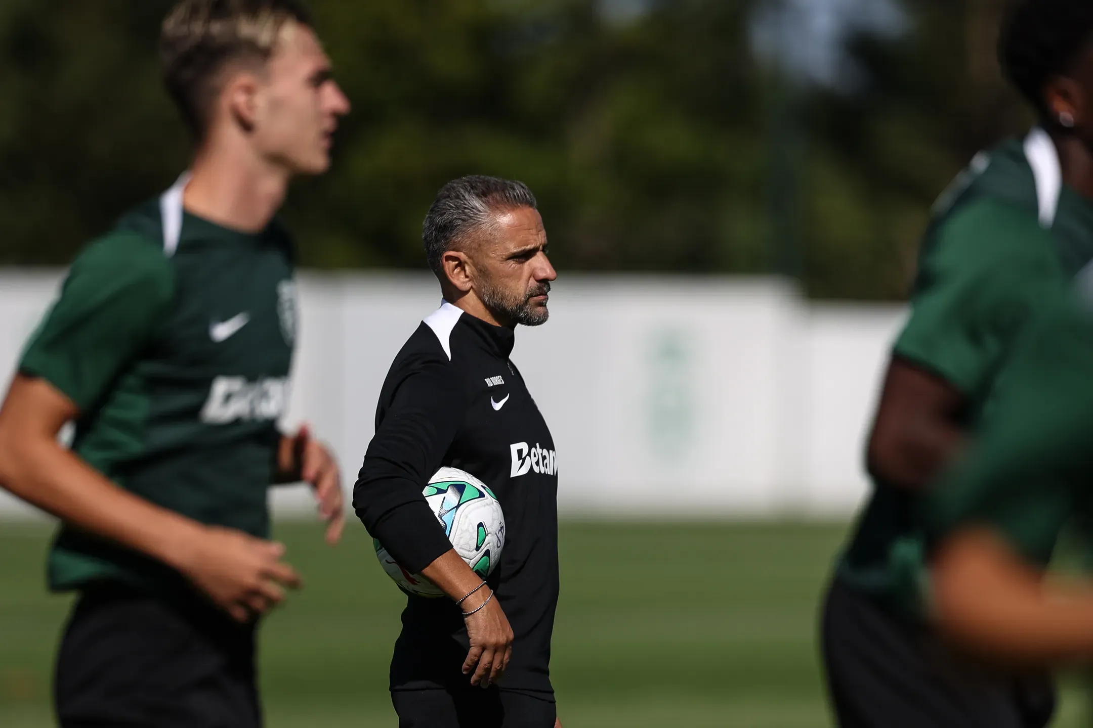 Menos de metade do plantel no arranque da operação Braga